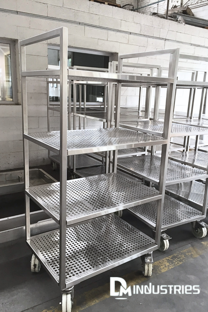 chariot inox 5 plateaux amovibles